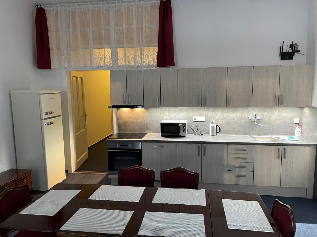 Apartman Netolice 207 Deluxe Ngoại thất bức ảnh