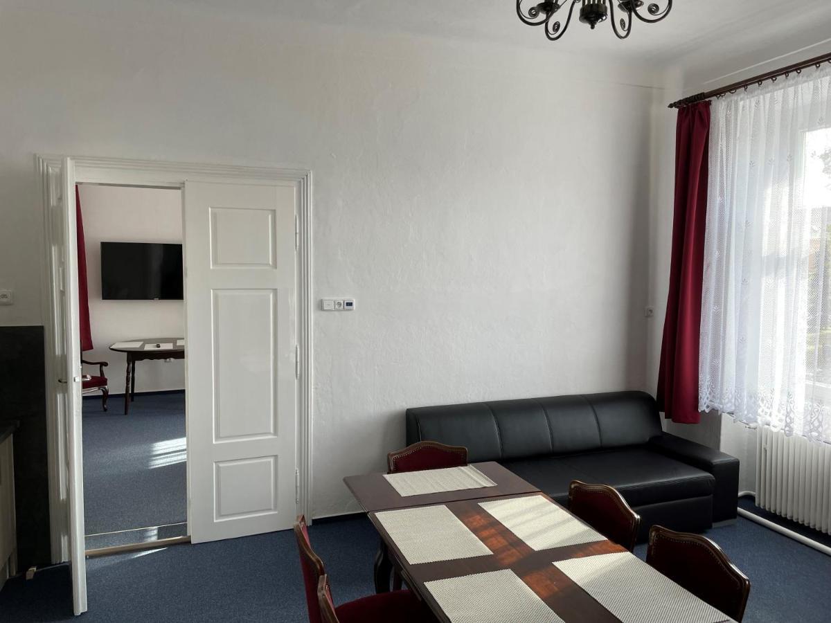 Apartman Netolice 207 Deluxe Ngoại thất bức ảnh